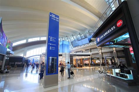 lax international airport shops.